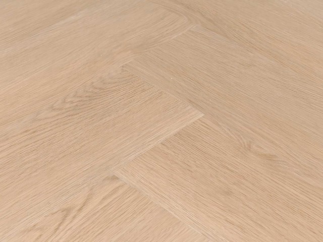 97 m2 pvc spc click visgraat - 750 x 150 x 4+1 mm met xps onderlaag - afbeelding 1 van  4