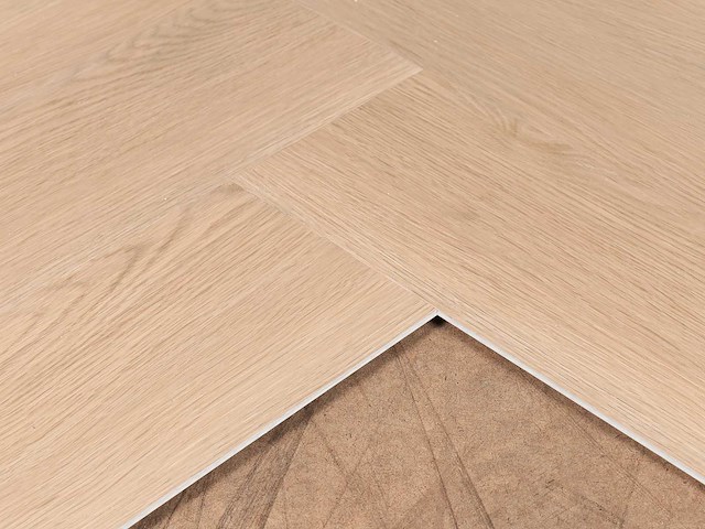 97 m2 pvc spc click visgraat - 750 x 150 x 4+1 mm met xps onderlaag - afbeelding 2 van  4