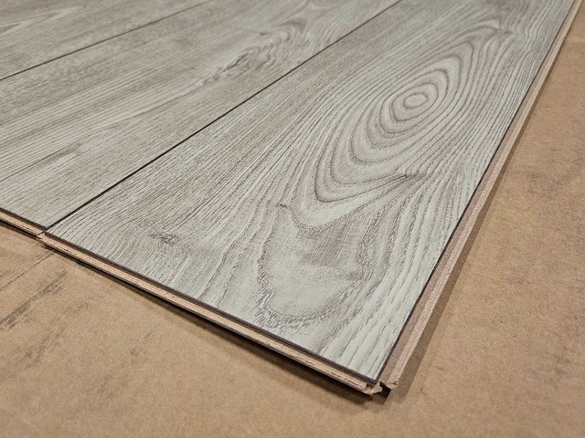 98 m2 laminaat plank - 1290 x 190 x 8 mm - afbeelding 2 van  3