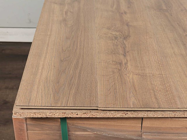99 m2 laminaat plank - 1285 x 192 x 8,5 mm - afbeelding 2 van  4