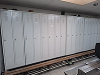 9x 2-deurs kledinglocker - afbeelding 1 van  2