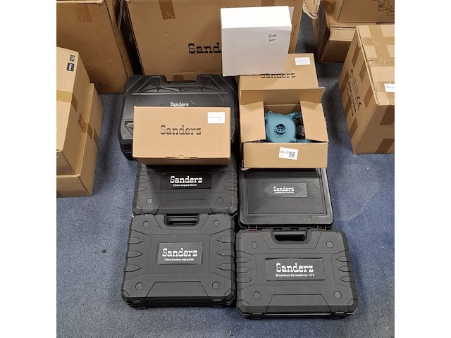 9x accu gereedschap blauw - afbeelding 1 van  21