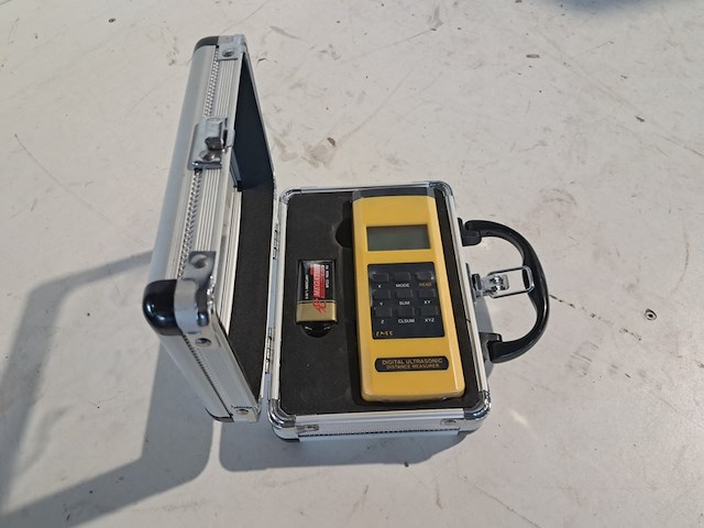 9x accu gereedschap, dewalt - afbeelding 21 van  30