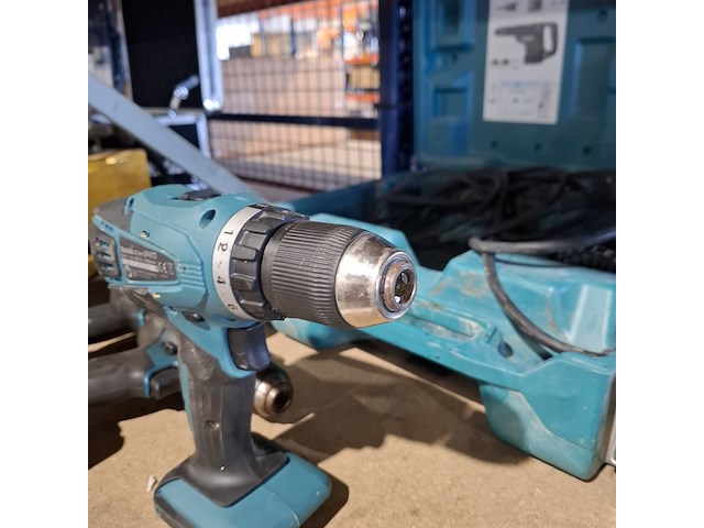 9x accu gereedschap en 2x elektrische gereedschap , makita en hitachi - afbeelding 6 van  34