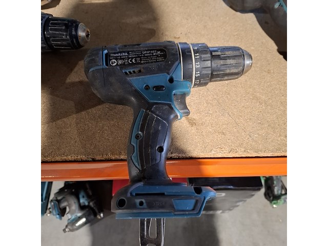 9x accu gereedschap en 2x elektrische gereedschap , makita en hitachi - afbeelding 10 van  34