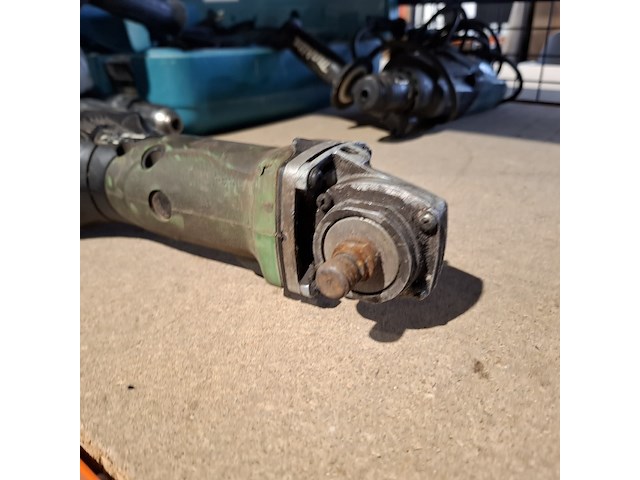 9x accu gereedschap en 2x elektrische gereedschap , makita en hitachi - afbeelding 28 van  34