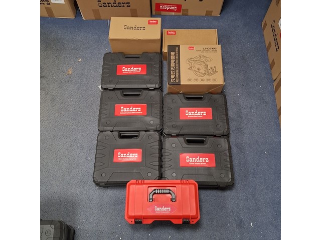 9x accu gereedschap rood - afbeelding 1 van  22