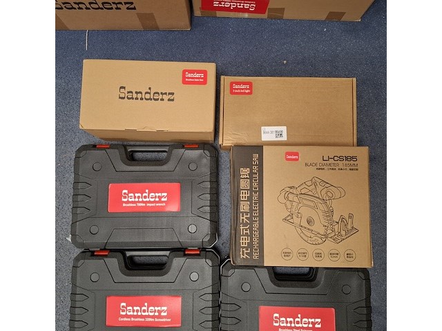 9x accu gereedschap rood - afbeelding 17 van  22