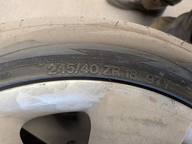 9x band met velg en 3x band - afbeelding 14 van  37