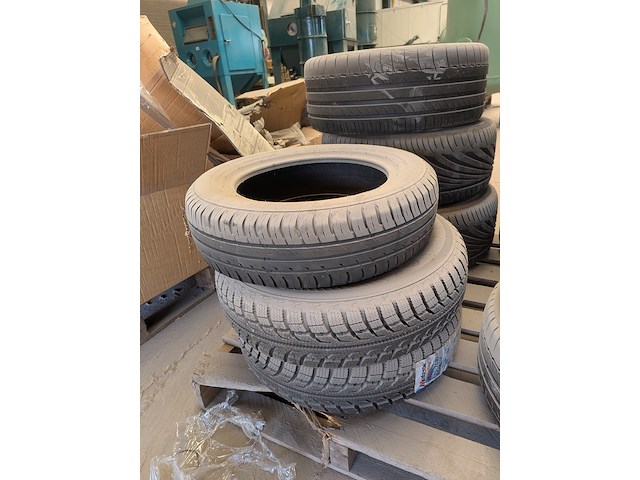 9x band met velg en 3x band - afbeelding 31 van  37