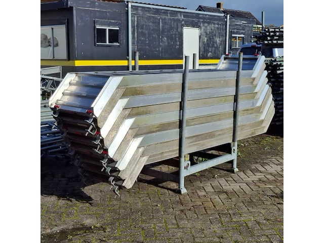 9x bordestrap, layher, allround, in transportbok - afbeelding 2 van  5