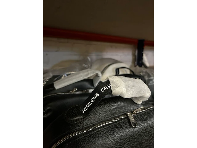 9x calvin klein tas, 2x diverse tassen - afbeelding 11 van  13