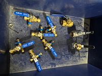 9x diverse afsluitkraan - afbeelding 1 van  5