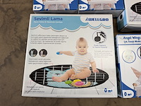 9x diverse baby artikelen w.o. speelkleed, w.o. koelstra, mima - afbeelding 2 van  6