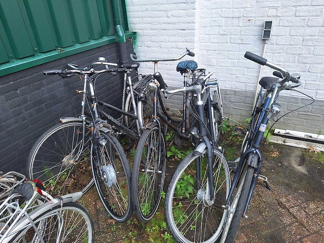 9x diverse fietsen voor onderdelen - afbeelding 3 van  4