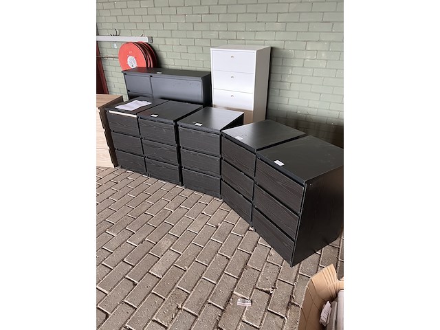 9x diverse nachtkastjes, schoenenkast en ladekast, byfonq - afbeelding 2 van  4