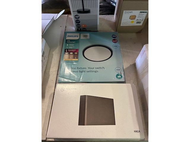 9x diverse verlichting w.o. philips, haga, lindby - afbeelding 6 van  7