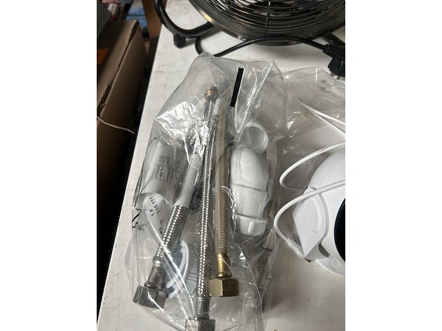 9x diversen w.o. ventilator, microscoop standaard, w.o. innox, osram - afbeelding 9 van  11