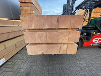 9x douglas balken fijnbezaagd, 200x200mm, lengte 300cm - afbeelding 3 van  4