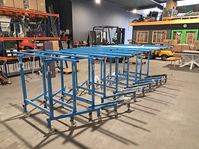 9x draagarmwagen - afbeelding 1 van  11