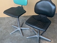 9x ergonomische stoelen inpakafdeling elbro, fx 45, zwart, bouwjaar 2015