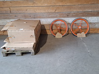9x fiets voorwiel met velg - afbeelding 1 van  4