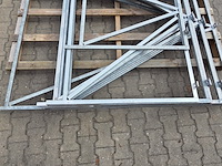 9x ijzeren deurframes - afbeelding 1 van  4