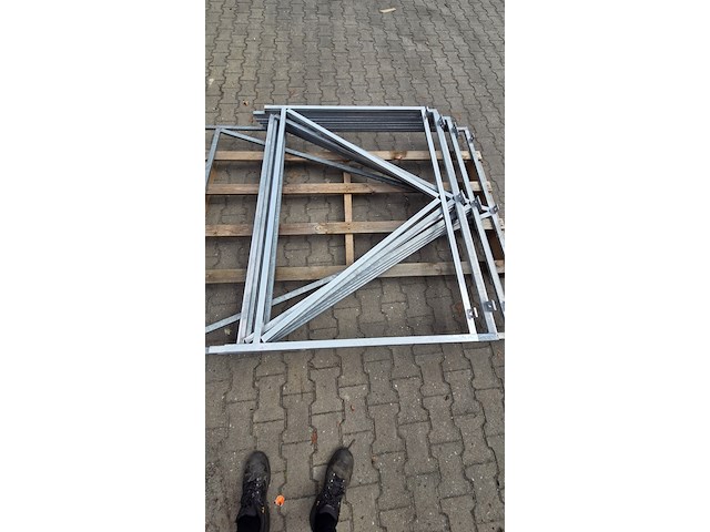 9x ijzeren deurframes - afbeelding 3 van  4