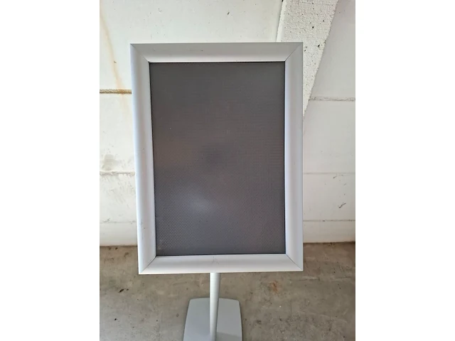 9x informatie standaard/display - afbeelding 3 van  3