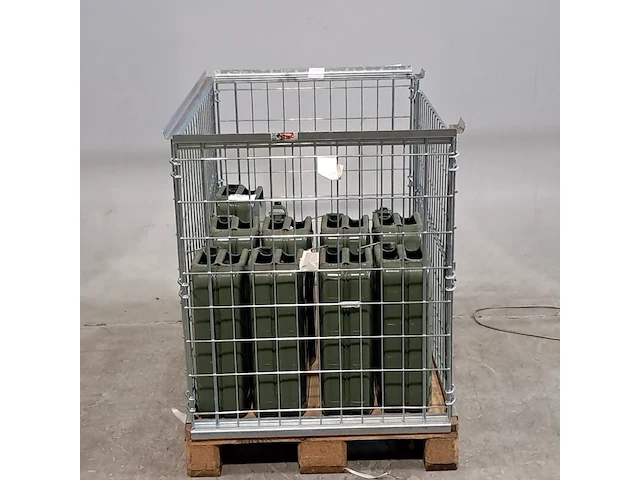 9x jerrycan - afbeelding 1 van  6