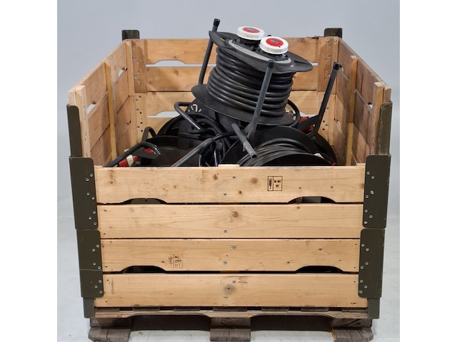 9x krachtstroom haspel - afbeelding 1 van  16