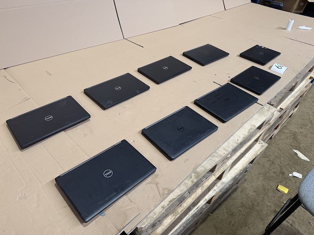 9x laptop, dell - afbeelding 6 van  12