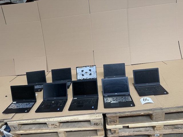 9x laptop, dell - afbeelding 12 van  12