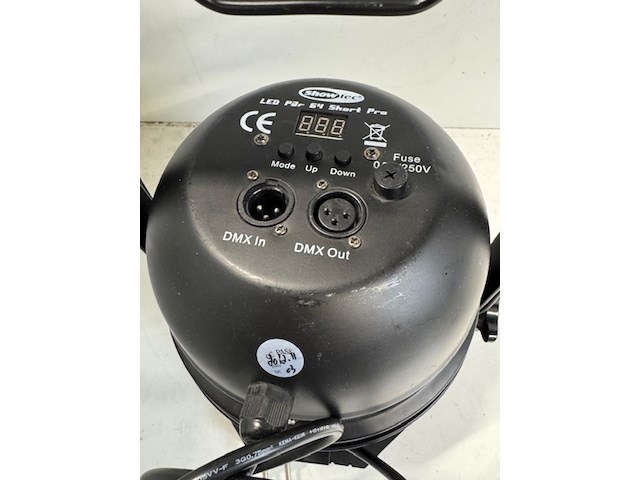 9x led par spot, dimmer pack en led rail seurolite en showtec - afbeelding 3 van  17