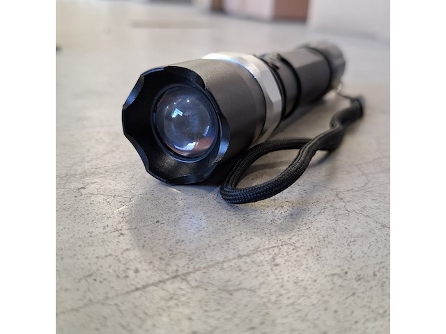 9x led zaklamp - afbeelding 3 van  6