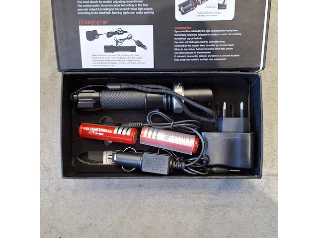 9x led zaklamp - afbeelding 5 van  6