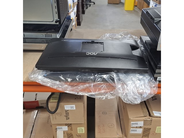 9x monitor, dell en aoc, zwart - afbeelding 9 van  12