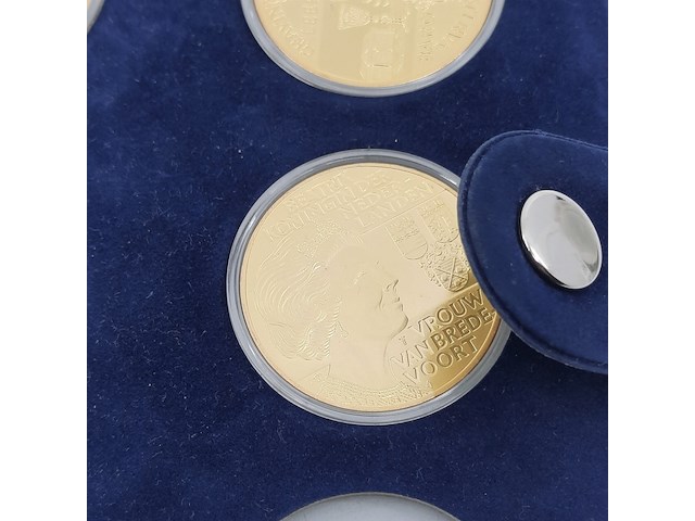 9x munt - afbeelding 11 van  15