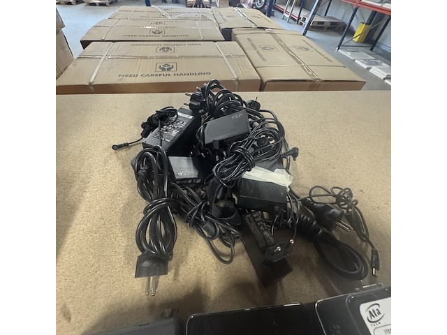 9x nuc computer - afbeelding 5 van  5
