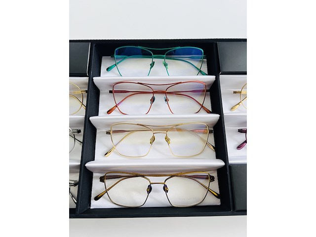 9x optische monturen, tom davies, in luxe opbergdoos/displaytray - afbeelding 10 van  16