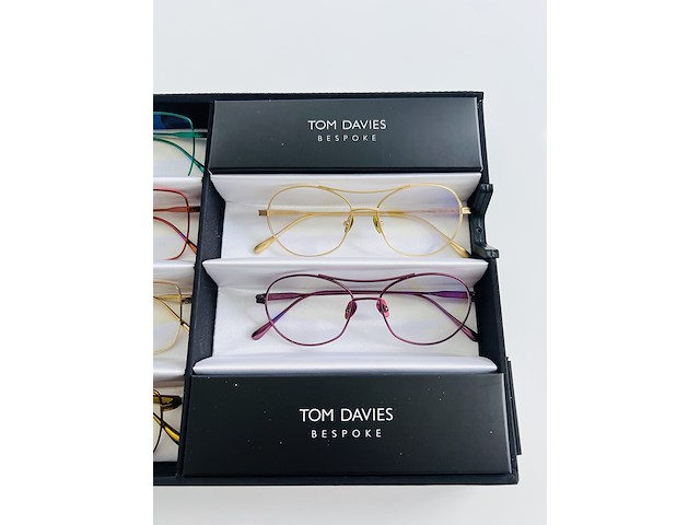 9x optische monturen, tom davies, in luxe opbergdoos/displaytray - afbeelding 11 van  16