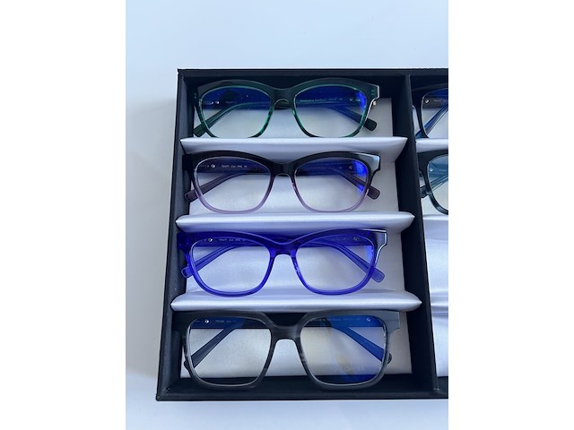 9x optische monturen, tom davies, in luxe opbergdoos/displaytray - afbeelding 10 van  17