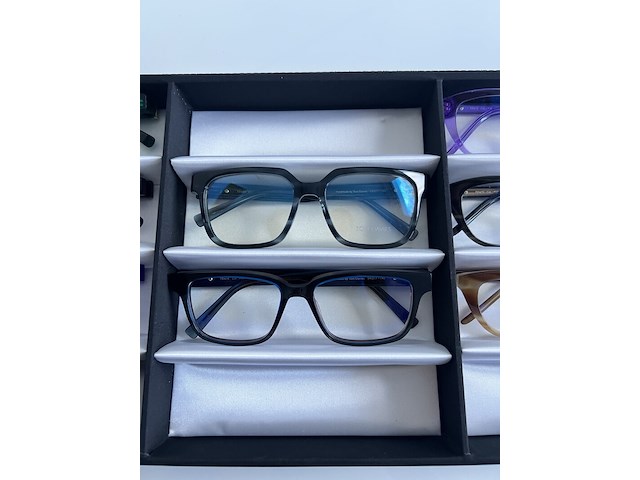 9x optische monturen, tom davies, in luxe opbergdoos/displaytray - afbeelding 11 van  17