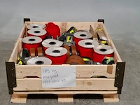 9x rol koord, 8x vluchtmasker en diversen, o.a dräger
