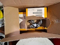 9x rol koord, 8x vluchtmasker en diversen, o.a dräger - afbeelding 10 van  10