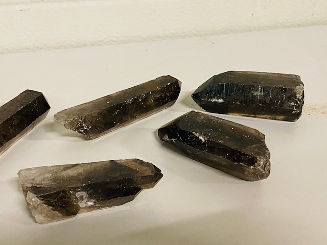 9x rookkwarts kristallen - afbeelding 5 van  7