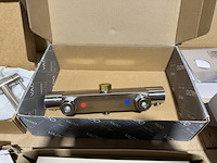 9x sanitair/badkamer accessoires en toebehoren w.o. grohe, geberit, regn, wiesbaden, vado - afbeelding 10 van  14