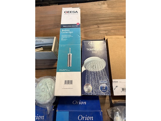 9x sanitair/badkamer accessoires en toebehoren w.o. grohe, geesa, hansgrohe, hotbath, orion - afbeelding 4 van  9