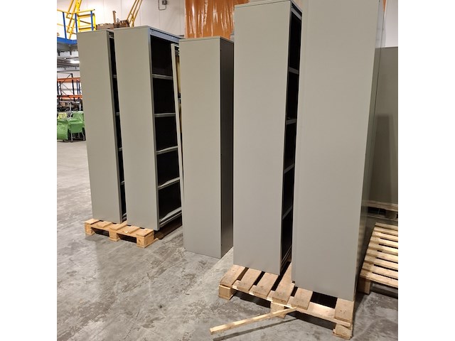 9x schuifdeurkast - afbeelding 8 van  16