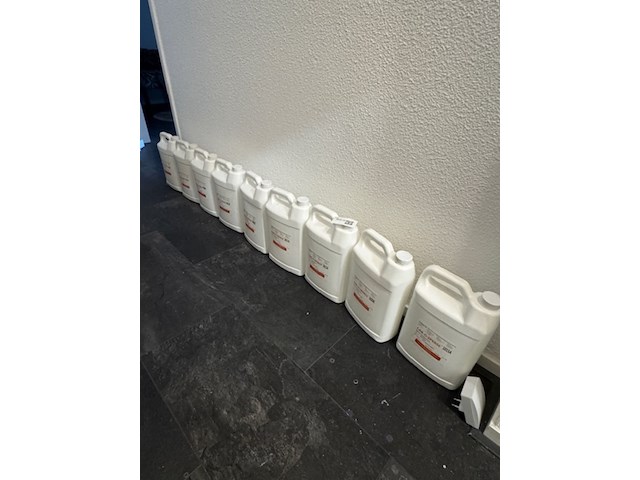 9x silica dispersion cabot, cab-o-sperse - afbeelding 1 van  10